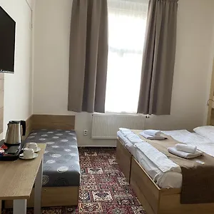 Hotel Centre ***