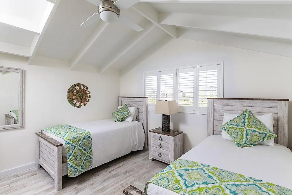 Ports Of Call Resort Grace Bay Turks And Caicos Islands