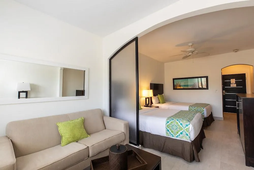Ports Of Call Resort Grace Bay 3*,