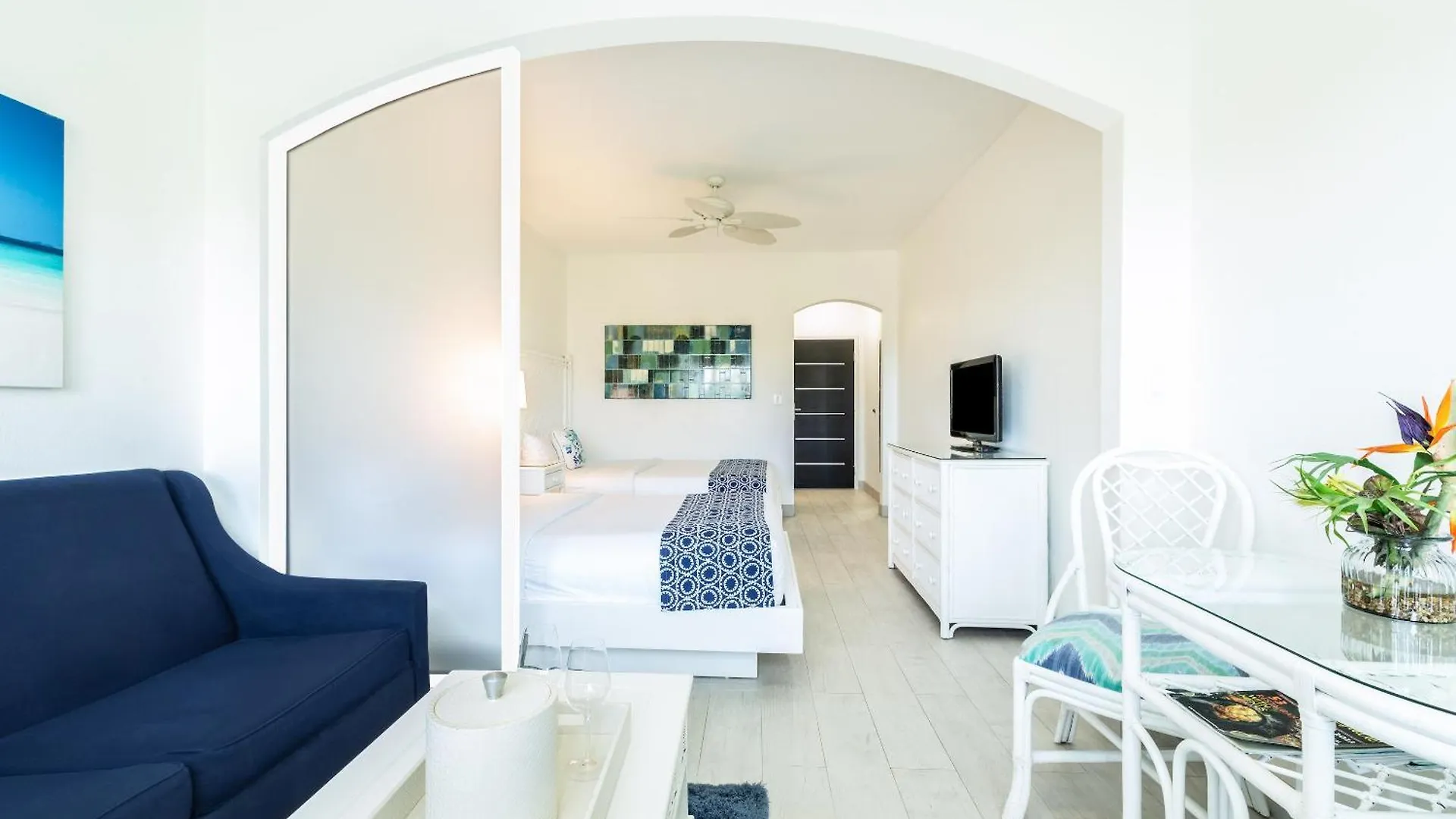 Ports Of Call Resort Grace Bay