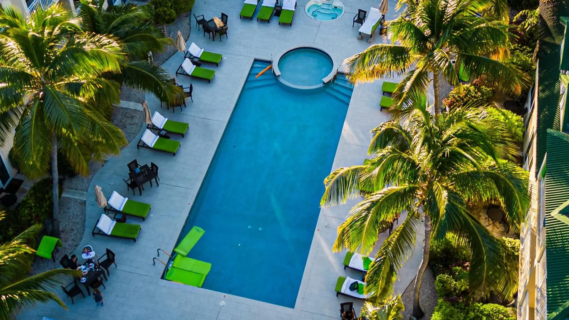 Ports Of Call Resort Grace Bay